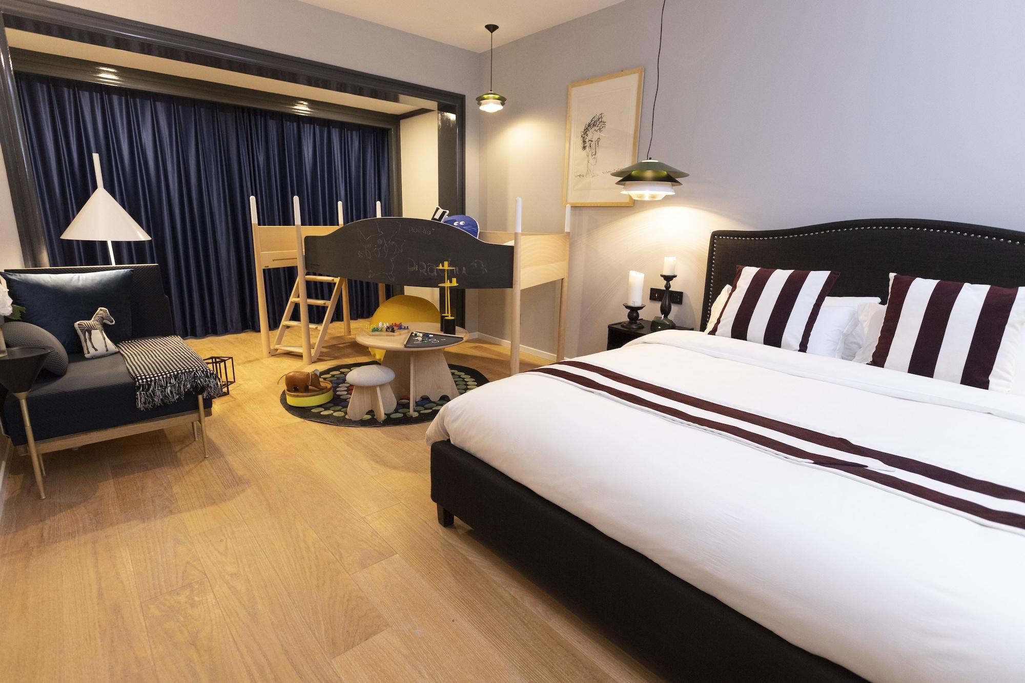 Qingdao The Castle Hotel Екстериор снимка